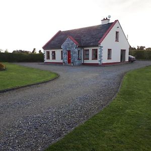 Ferienwohnung Ballytigue House Droíchead an Chláir Exterior photo