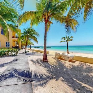 Sand View Condo #5 @ Coral Sands, West Bay Beach Exterior photo