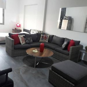 Ferienwohnung Studio In Dbayeh In A Prime Location, Wifi, 38Sqm Exterior photo