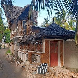 Fresh Fruit Home Kidenga Exterior photo