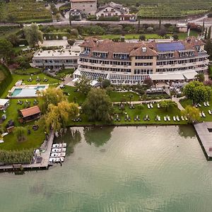 Parc Hotel Am See Kaltern Exterior photo