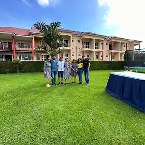 Pmk Resort Fort Portal Exterior photo