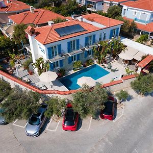 Tarcin Alacati Hotel Exterior photo