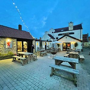 The Little Lion Inn, Red Lion Wellingore Exterior photo