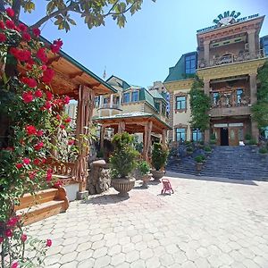 Hotel Almos Duschanbe Exterior photo