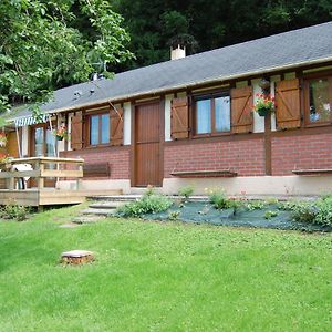 Villa Le Chalet De La Vallee Bouquelon Exterior photo