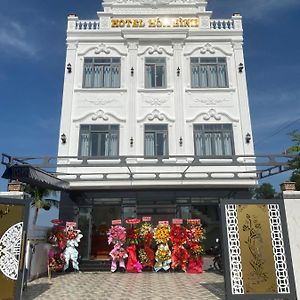 Hotel Hoa Binh Bình Châu Exterior photo