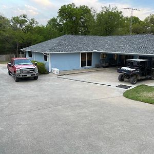 Villa The Blue House. Large Group Getaway On Lake Whitney Lakewood Harbor Exterior photo