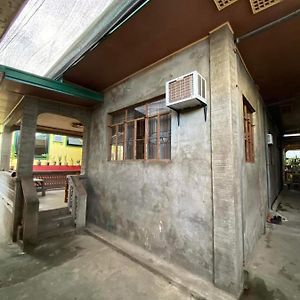 Perucho-Silang Guest House Mabini  Exterior photo