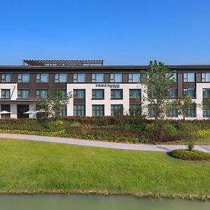 Hotel Fairfield By Marriott Yangzhou Slender West Lake Exterior photo