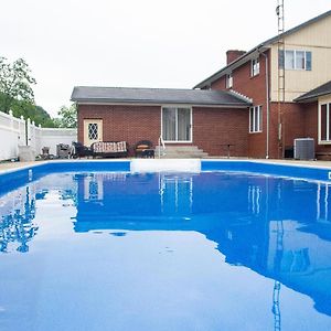 Villa Dogwood Retreat With Pool Warsaw Exterior photo