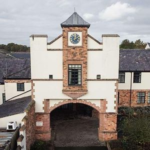 Hotel Crabwall Manor & Spa, BW Signature Collection Chester Exterior photo