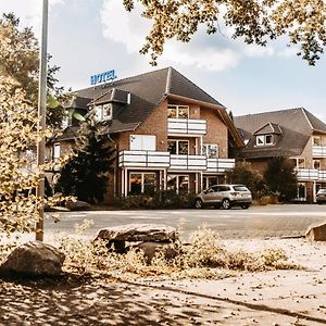 Akzent Hotel Zur Grünen Eiche Bispingen Exterior photo