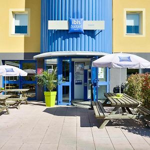 Hotel Ibis Budget Issoire Exterior photo