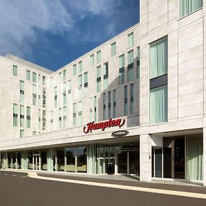 Hotel Hampton By Hilton London Stansted Airport Stansted Mountfitchet Exterior photo