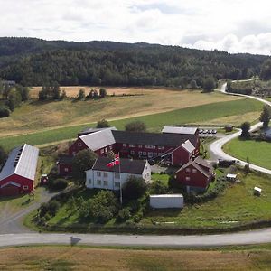 Villa Munkeby Herberge Levanger Exterior photo