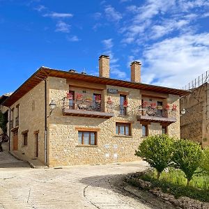 Villa Casar Rural Lazkua I-Ii Eraul Exterior photo