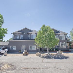 Bed and Breakfast Castle Creek Manor Grand Junction Exterior photo