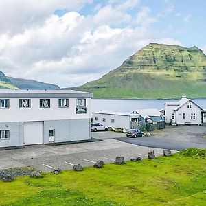 Stoeth Guesthouse And Apartments Grundarfjörður Exterior photo