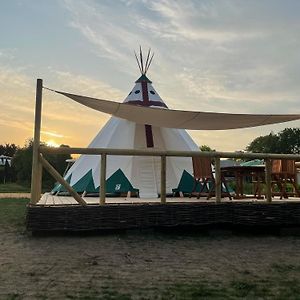 Ferienwohnung Tipi Blackfoot Belau Exterior photo