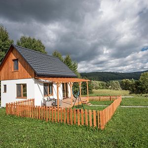 Villa Pastelova Krova - Domki W Bieszczadach Ustrzyki Dolne Exterior photo