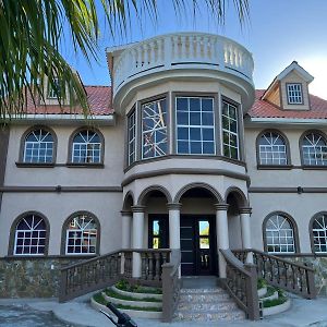 Bed and Breakfast Sunset Bay House Six Huts Exterior photo