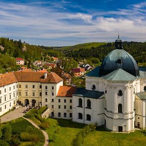 Hotel Zamek Kiritein Exterior photo