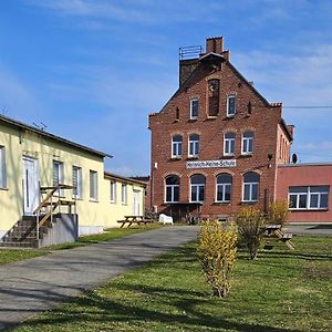 Hotel Gästehaus Heinrich Heine Schule Bad Dürrenberg Exterior photo