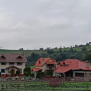 Villa Refugio De Montana Huerta Sacha Chaupi Exterior photo