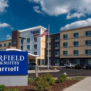 Fairfield Inn&Suites by Marriott Geneva Finger Lakes Exterior photo