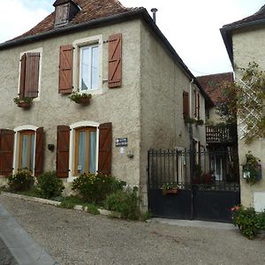 Hotel Chez Bouju Castetnau-Camblong Exterior photo