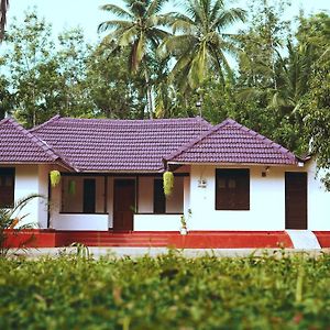 Villa Bhumi Pulpally Exterior photo