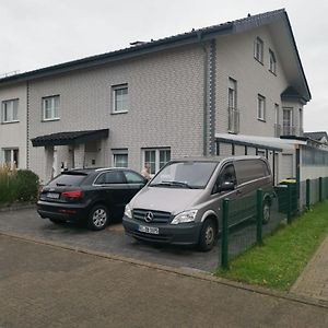 Ferienwohnung Bob'S Zimmer Bielefeld Exterior photo