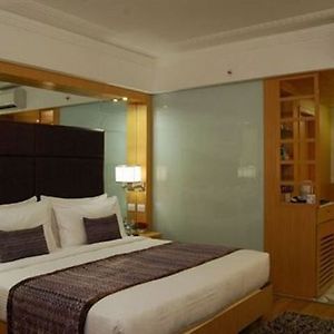 Hotel Lords Plaza Bengaluru Room photo