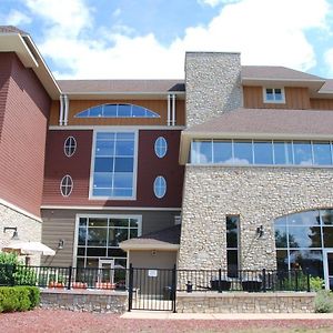 Spacious Furnished Suite At Peninsula Bay Resort Traverse Stadt Exterior photo