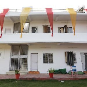 Oyo Hotel Shahnai Garden Bhopal Exterior photo