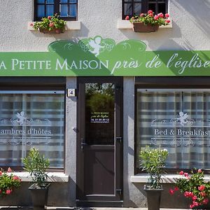 Bed and Breakfast La Petite Maison Pres De L'Eglise Meillac Exterior photo