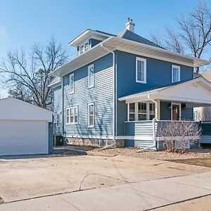 Villa Memory Maker House - Built For Families And Kid Ready Cedar Falls Exterior photo