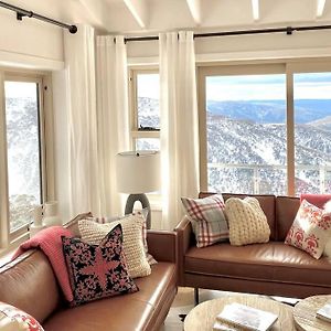 Ferienwohnung White Crystal Luxury Ski-In-Ski-Out Penthouse Mount Hotham Exterior photo