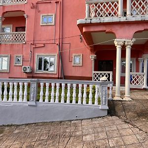 Villa Delornya Complex Freetown Exterior photo
