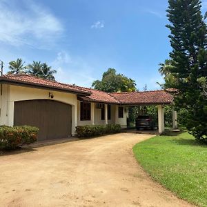 Bed and Breakfast Bungalow 7 Ragama Exterior photo