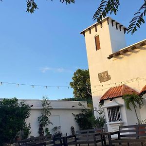 Ferienwohnung Captains Quarters At Lowry Hill Christiansted Exterior photo