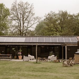 Villa Getaway - Farm House + Hottub Nistelrode Exterior photo