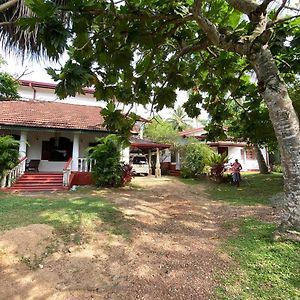 Kaviee Villa Unawatuna Exterior photo