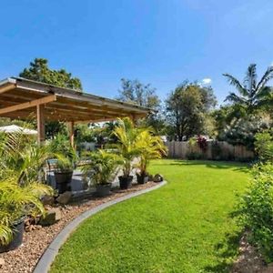 Private Home Oasis - Near Aus Zoo Beerwah Exterior photo