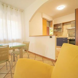 Ferienwohnung Trilocale Comodo Ai Servizi Alessandria Exterior photo