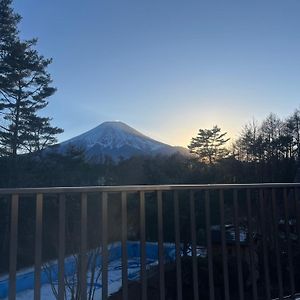 Hotel Ryokan Fujitomita Oshino Exterior photo