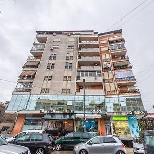 The Central Comfort Apartment Shkodra Exterior photo