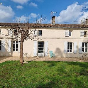 Hotel Ex Domaine Chandelier Chambre 4 Anglade Exterior photo