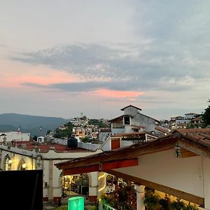 Hotel Casabambu Taxco Exterior photo